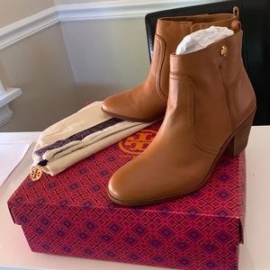 BRAND NEW Tory Burch Leena Bootie sold out/rare